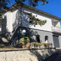 Attico Marsiglie, hotell i Casal Fiumanese