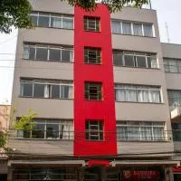 Bandeira Hotel, hotel u gradu Kašias do Sul