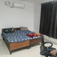 Tikona Homestay, hotel in Udyog Vihar, Gurgaon