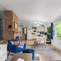 Harpers Ferry Cottage Hot Tub, WiFi, Dog-Friendly, hotel v destinácii Harpers Ferry