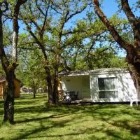 CAMPING LES PAILLOTES, готель у місті Payrac