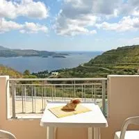 Aptera Paradise With Sea View, viešbutis mieste Megála Khoráfia