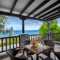 Iakovakis Seaside Exclusive Apartments โรงแรมในโคโรปี
