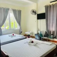 View Nhat Le Beach Hotel, hotell i Dong Hoi