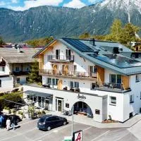 Seelos - Alpine Easy Stay - Bed & Breakfast, hotel v mestu Mieming