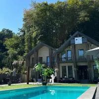 Sandal, hotel en Shayan