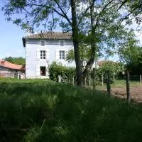 La Maison Bleue, hotel em Exideuil