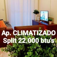 Apartamento TOP em CRICIÚMA-SC - ótimo CUSTO-BENEFÍCIO - Cozinha completa - Cama Box - WiFI - Smart TV - Apps YouTube - NetFlix - Amz Prime - Garagem - Portaria 24h - Lugar sossegado e arborizado - Acomoda até 5 pessoas, מלון ליד נמל התעופה דיומיצ'יו פרייטס / פורקילהינה - CCM, קריסיומה