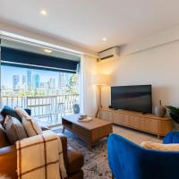 Riverside 2 bedrooms apartment w view, hotel in New Farm, Brisbane