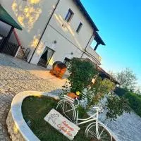 Colledisisto Guest House & Restaurant, hotelli kohteessa Pomarico