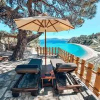 Castaway's View Villa, khách sạn ở Avlákia