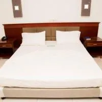 New Green Horse Hotel, hotel en Cotonú