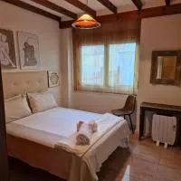 Airam El Desván, hotel em Almansa