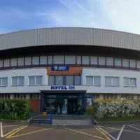 Hotel a ubytovna Zimní stadion Slaný, hotel en Slaný