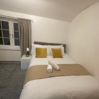 Tooting Lodge London - Cosy 2 bedroom house with garden, hotel en Tooting, Londres