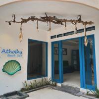 Atholhu Beach club โรงแรมในFehendhoo