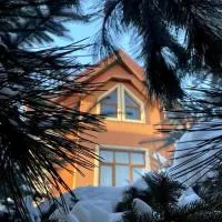 Villa Hills, hotell i Chimgan