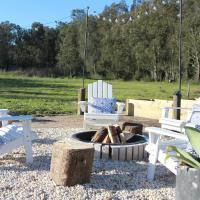 The Ranch - Coastal Farmhouse midway to Newcastle Airport and Beaches, hotel cerca de Aeropuerto de Newcastle (Australia) - NTL, Salt Ash