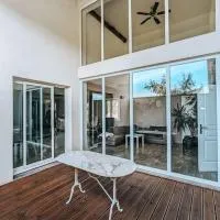 Maison avec cour et parking clos، فندق في Fère-en-Tardenois