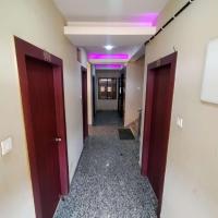 Goroomgo Hotel Casa Di William Khajuraho: Khajuraho şehrinde bir otel