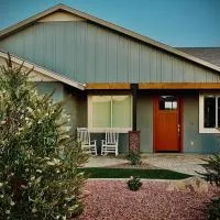 Modern 3 Bedroom Home, hotel en Cottonwood