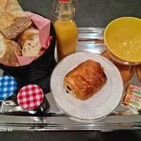 L'Adeline Escapade de Charme et Calme proche Guédelon, hotel sa Bléneau