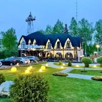 Фетрбуш、Nadvirnaのホテル