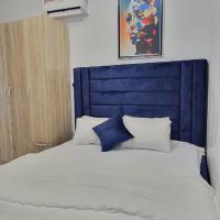 Blue Luxury – hotel w mieście Awoyaya