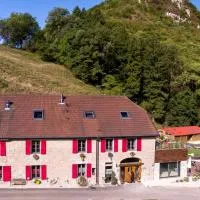 Domaine et chambres d'Hôtes des Fées, hotel Pretin városában