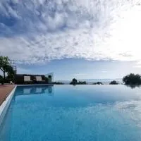 Gina Studios, hotel a Benitses