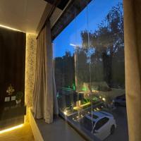 The Life Style Lodges opp Centaurus Mall, hotel in F-7 Sector, Islamabad