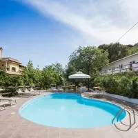 UNICO Cannamele Escape Tropea by Life Resorts, khách sạn ở Parghelia