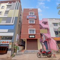 OYO AR Guest House, hotel in Suryabagh, Visakhapatnam