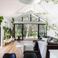 The Green Door-Karri retreat โรงแรมในมาร์กาเรตริเวอร์