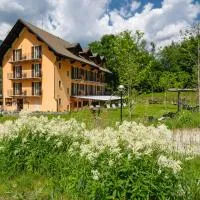 Albergo Boschetto Ristorante Pizzeria, хотел в Друоньо