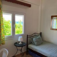 The Family Place - Cosy Double bedroom apartment on beach of Kallithea, Chalkidiki, hotel em Kallithea Halkidikis