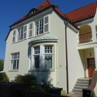 Villa mit 4 Schlafzimmer, hotel em Woltmershausen, Bremen