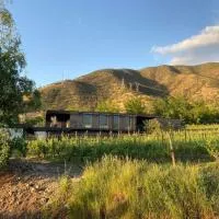 Viña LOF - Maipo Valley Bed & Breakfast in Winery, מלון בPaine