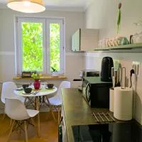 Lokal 40 - apartament w samym centrum - Dzieci do 12 lat gratis!, hotell i Rymanów-Zdrój
