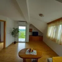 Franka, hotel v destinaci Kamešnica