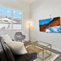 Dreamlight Modern Home in Casa Grande with Pool,BBQ โรงแรมในคาซา แกรนด์