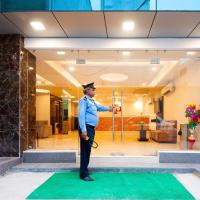 Balwood Suites Near Delhi Airport: Yeni Delhi, Delhi Uluslararası Havaalanı - DEL yakınında bir otel
