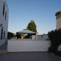 Villetta indipendente a due passi dal mare, hotell i Rivabella