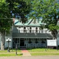 Woodbine Inn and Restaurant, ξενοδοχείο σε Madisonville