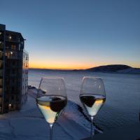 Panoramisk leilighet 2, hotel near Bodø Airport - BOO, Bodø