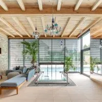 Auberge Saint Walfrid Hôtel Restaurant & Spa, hotel u gradu Sargemin