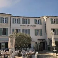 Hôtel du Port, hotel v destinaci Saint-Martin-de-Ré