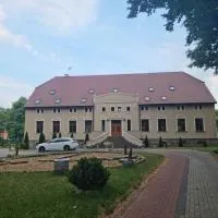 Pałac Ogartowo, hotel v destinaci Połczyn-Zdrój