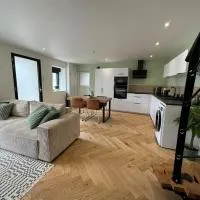 Maison bretonne en pierre rénovée, Hotel in Plédran