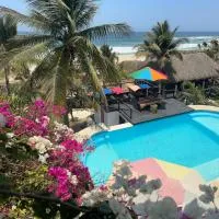 Beachfront Paradise Boutique Hotel, hotel u gradu 'Playa Agua Blanca'